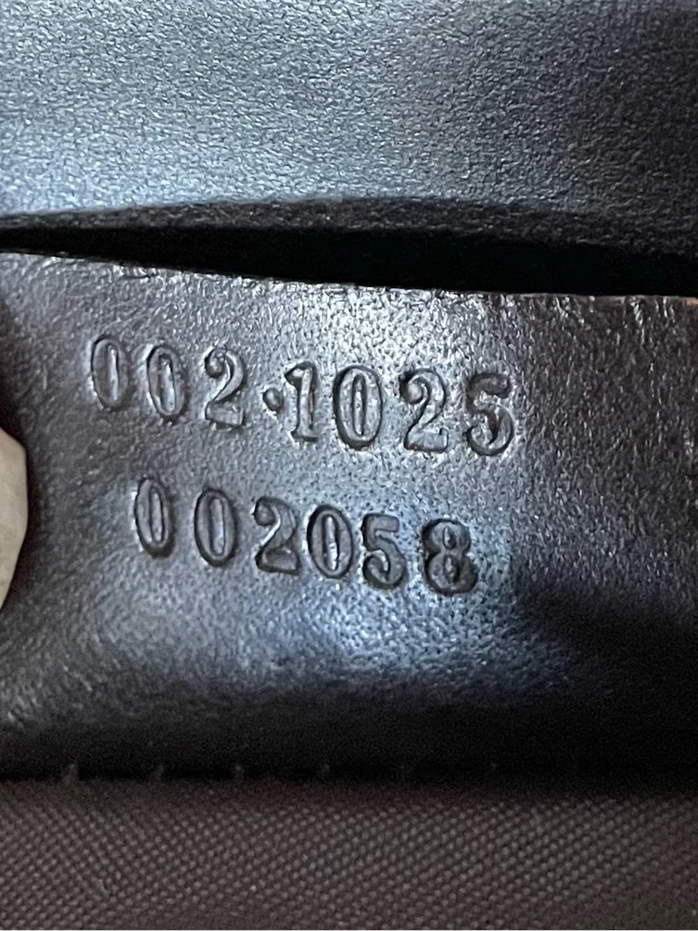 Gucci Authentic Vintage Dark Black-Green Handbag with Metallic Handles - Picture 11 of 17